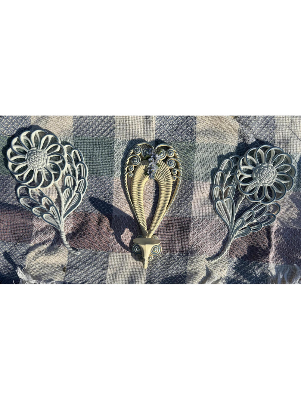 Vintage Plastic Burwood Product Company Floral and Heart Wall Hangings Set of 3